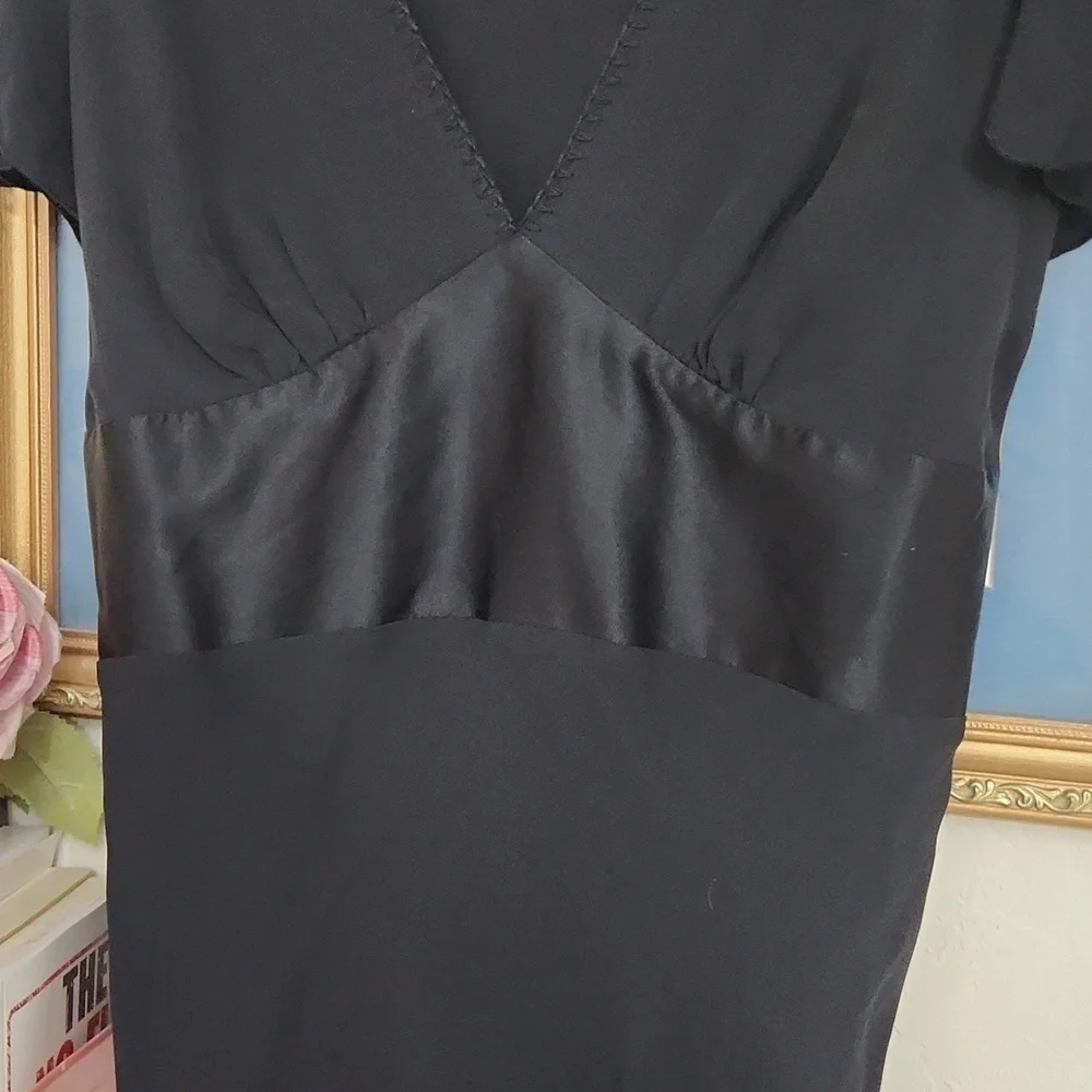 Sexy Y2K 100%Silk Black Waist Defined Size Medium Sexy Flirty Feminine Whimsical - Picture 3 of 12